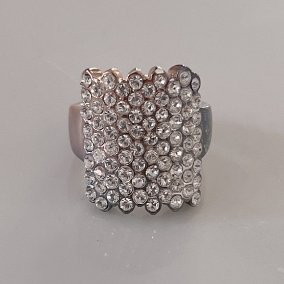 Silver Crystal Statement Cocktail Party Ring - Picture 9 of 9